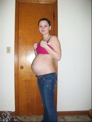 Teen Pregnant Teens 006 Medium